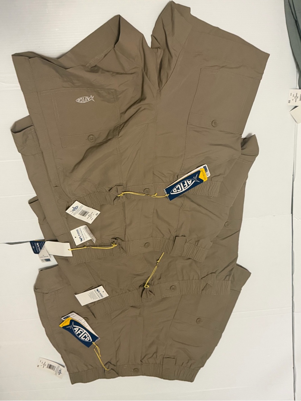 AFTCO M01 oak fishing shorts 6 inch inseam cause ya’ll like short shorts